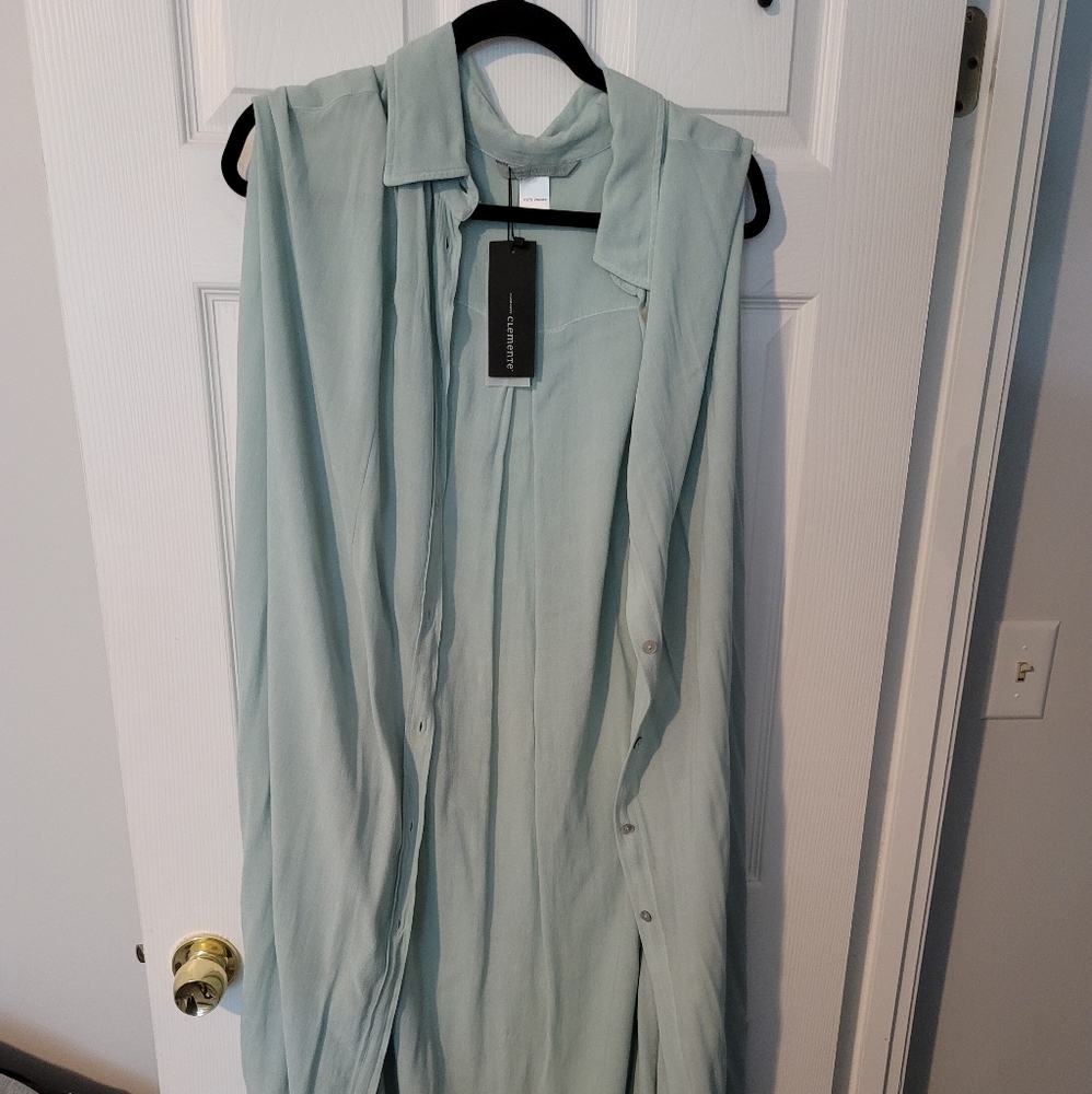 Vest/ layering blouse